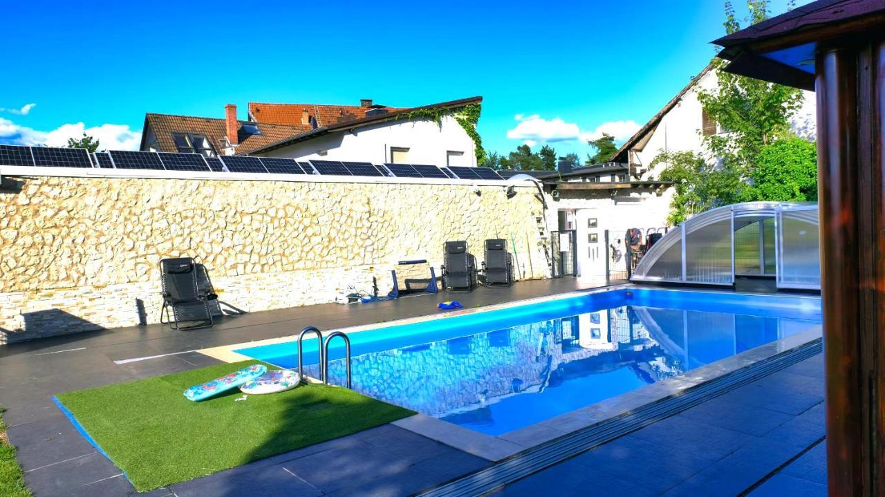 Fafa Home With Pool Essen Exterior foto